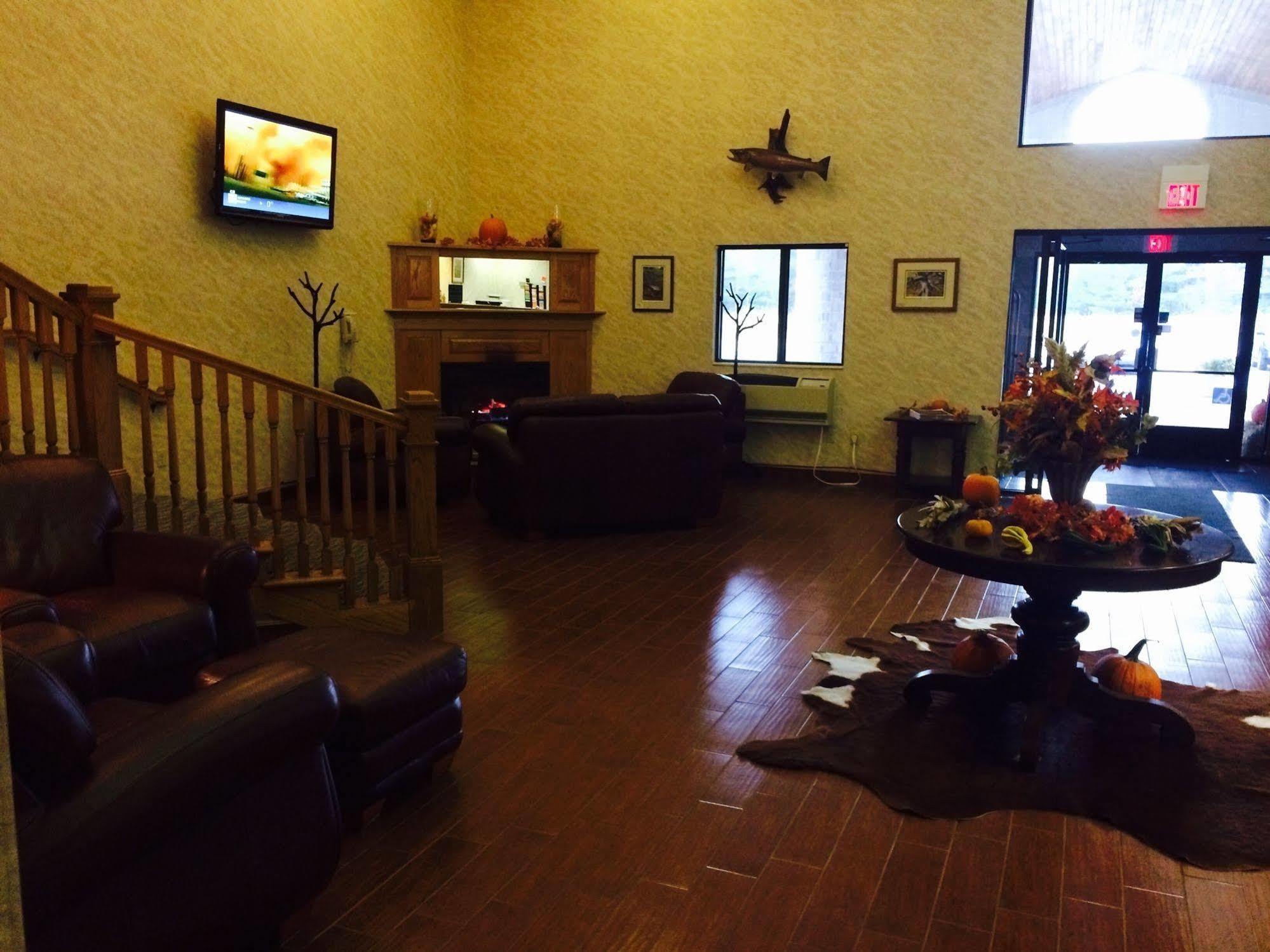 All Seasons Resort Калкаска Екстериор снимка