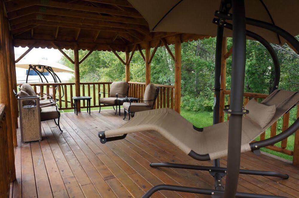 All Seasons Resort Калкаска Екстериор снимка